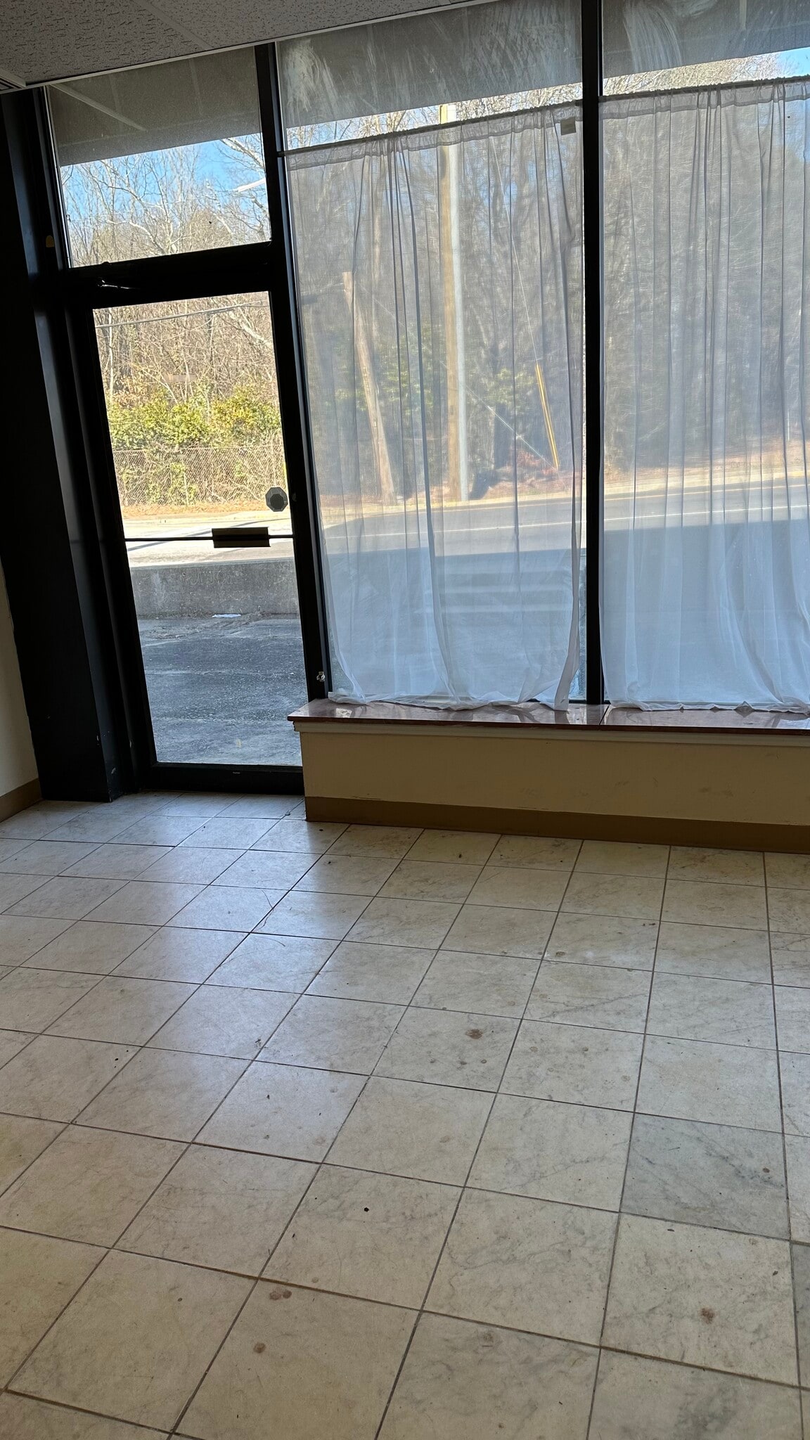 1580 Connally Dr, Atlanta, GA à louer Photo du bâtiment- Image 1 de 8