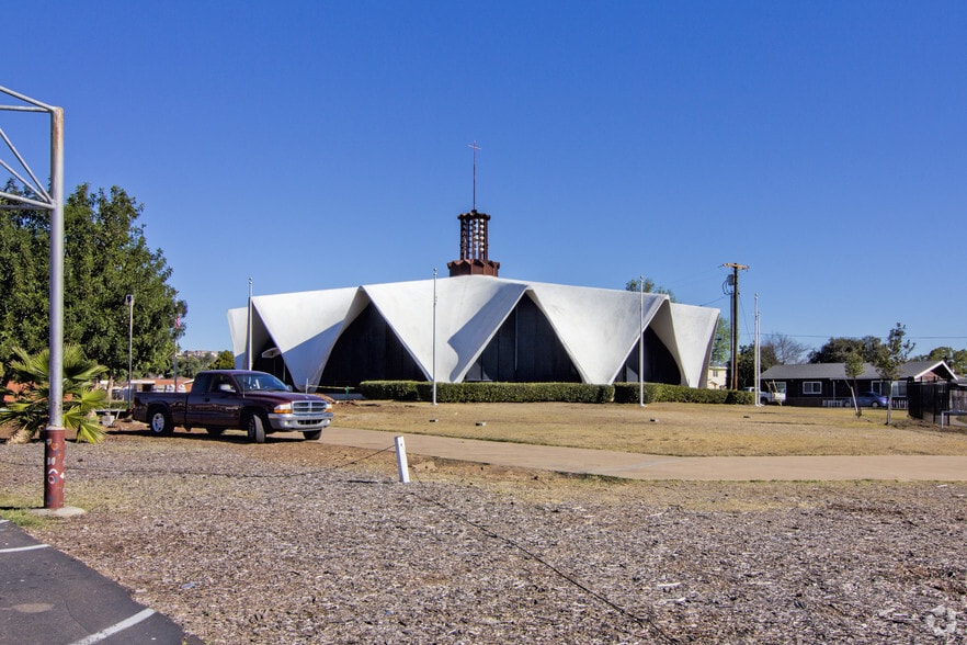 2770 Glebe Rd, Lemon Grove, CA for lease - Building Photo - Image 3 of 7