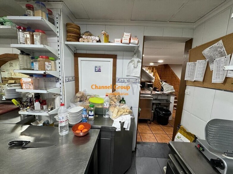Retail in Orihuela, Alicante for sale - Building Photo - Image 3 of 11