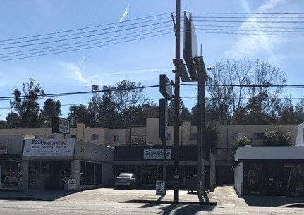 22516 Ventura Blvd, Woodland Hills, CA for sale Primary Photo- Image 1 of 20