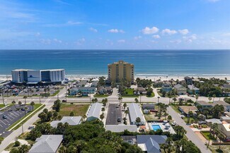 Plus de détails pour 1708 S Atlantic Ave, New Smyrna Beach, FL - Services hôteliers à vendre