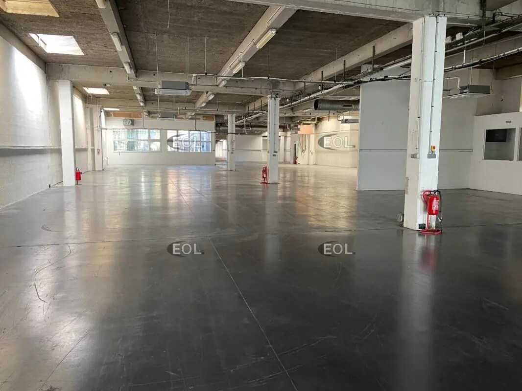 Industrial in Aubervilliers for lease Interior Photo- Image 1 of 9