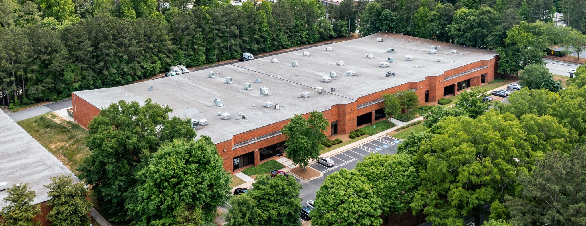 2725 Northwoods Pky, Peachtree Corners, GA for lease Building Photo- Image 1 of 4