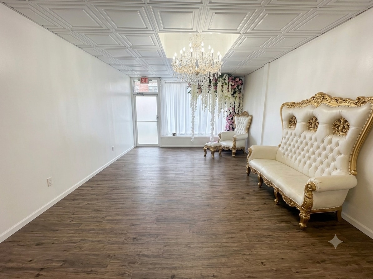 1012-1016 Broadway, Woodmere, NY for lease Interior Photo- Image 1 of 8