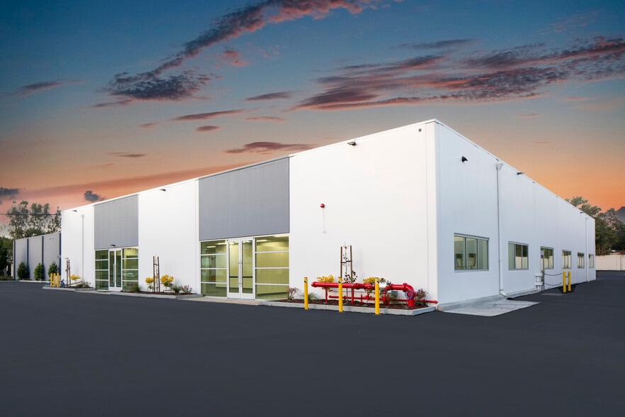 1180 O'Brien Dr, Menlo Park, CA for lease - Building Photo - Image 2 of 12