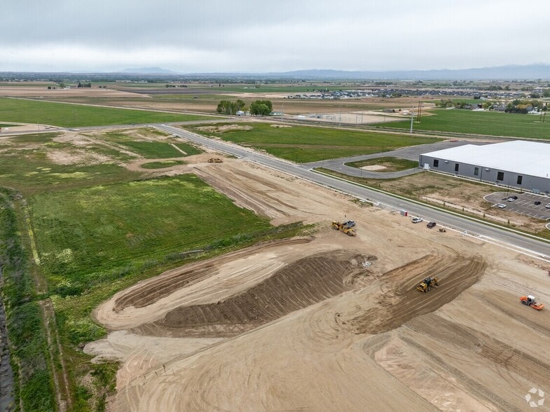 17540 Midland Blvd, Nampa, ID for lease - Aerial - Image 1 of 3