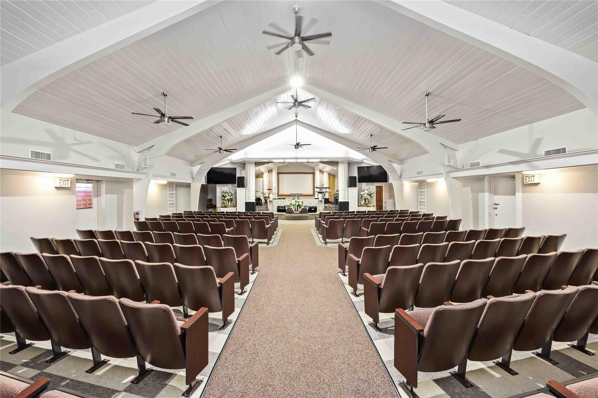 5208 Noble St, Houston, TX for sale Primary Photo- Image 1 of 19