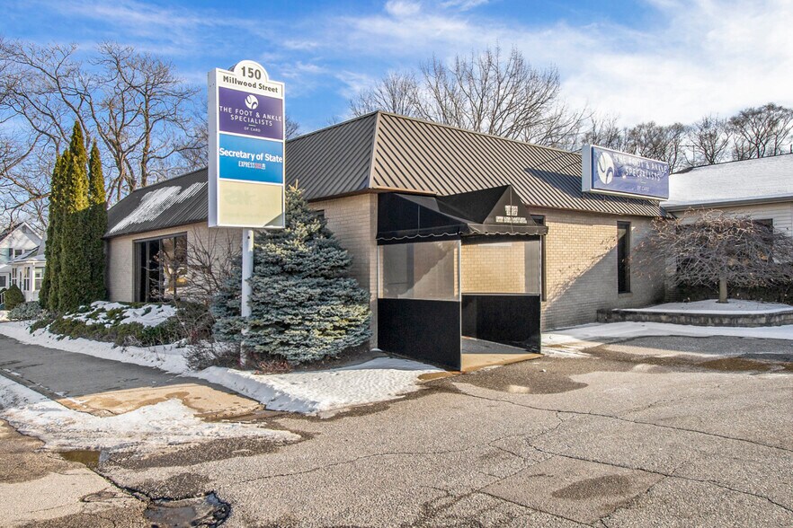 150 Millwood St, Caro, MI à louer - Photo du bâtiment - Image 1 de 10