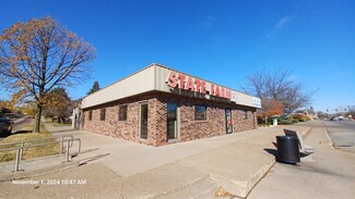 Plus de détails pour 822-826 S 4th St, Clinton, IA - Bureau à vendre