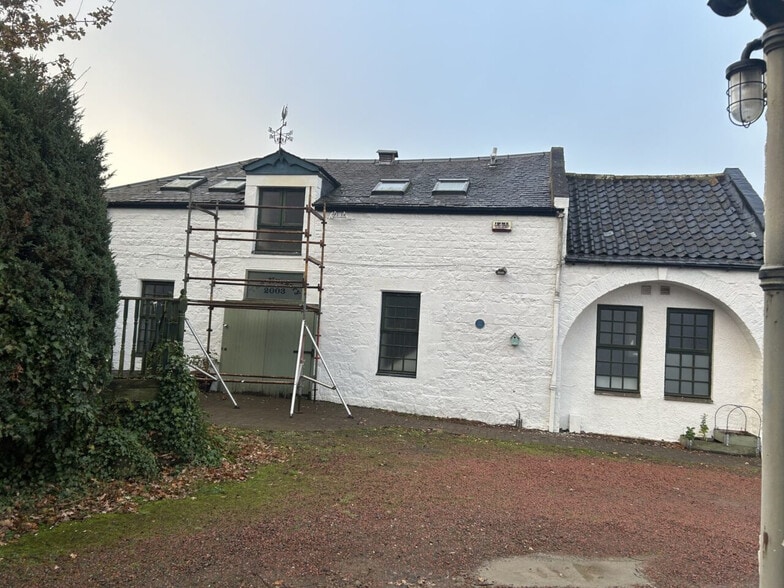 Claylands Rd, Newbridge à louer - Photo du bâtiment - Image 2 de 8