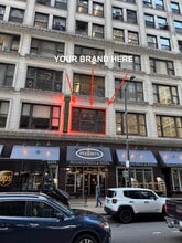 5 S Wabash Ave, Chicago, IL à louer Photo intérieure- Image 2 de 3