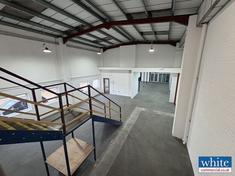 Unit L10, Area D Telford Rd, Bicester à louer - Photo intérieure - Image 3 de 14