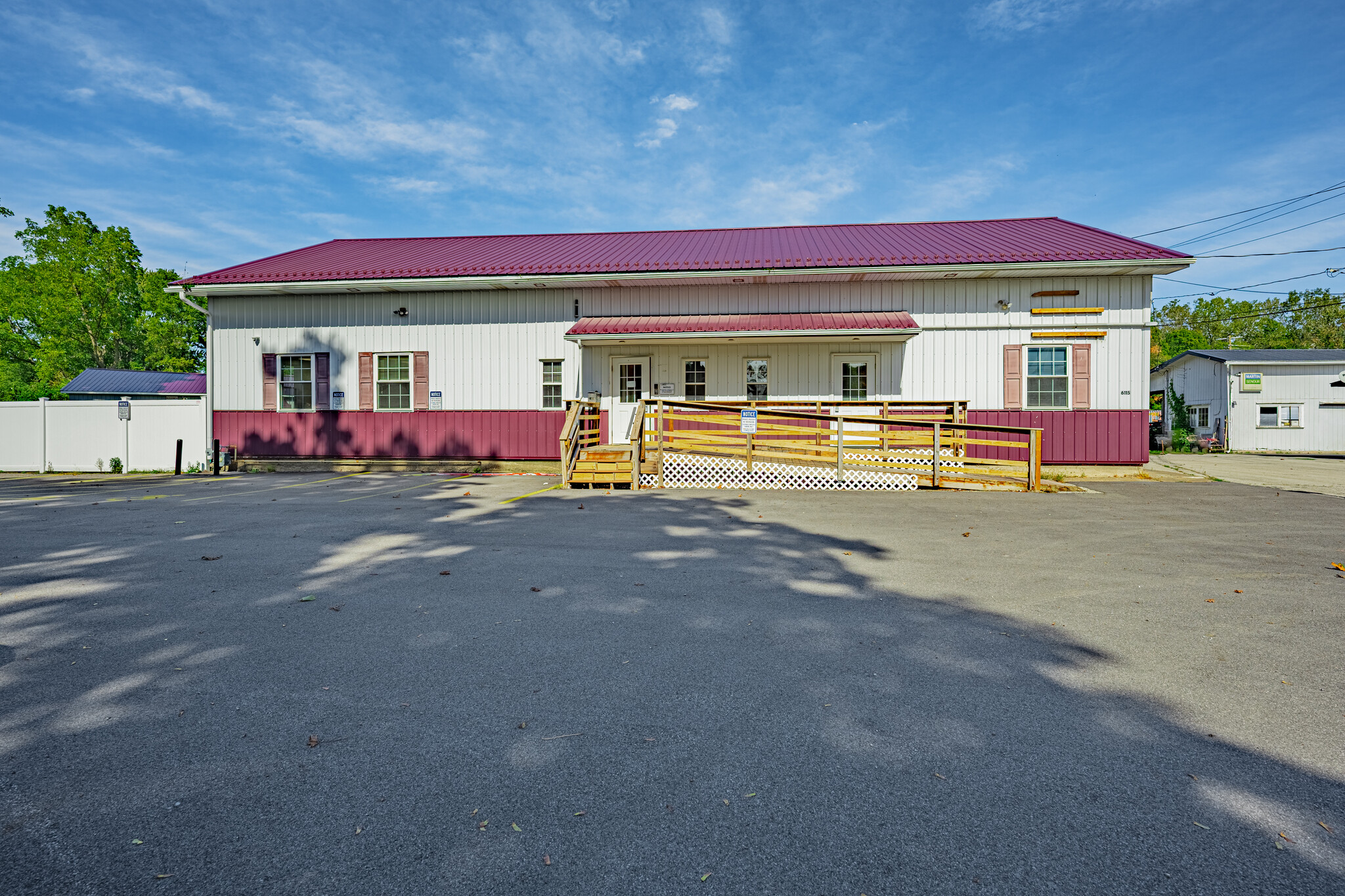 6115 1st St, Newfane, NY for sale Primary Photo- Image 1 of 54