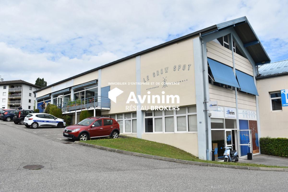 Office in Annecy for sale Building Photo- Image 1 of 6