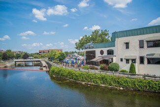 Plus de détails pour 121 S Niles Ave, South Bend, IN - Commerce de détail à louer