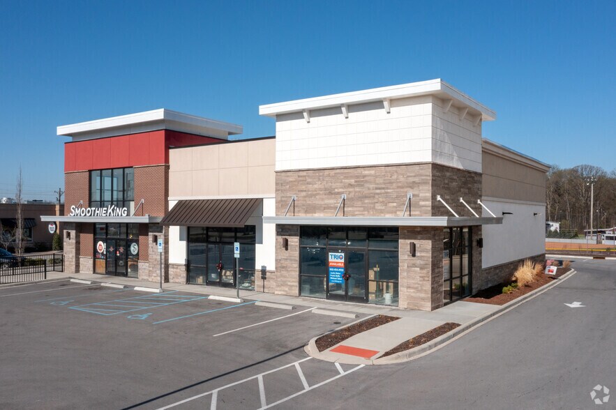 5210 Dixie Hwy, Louisville, KY à louer - Photo du bâtiment - Image 1 de 8