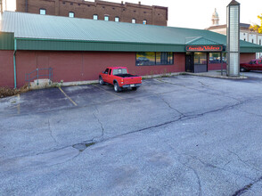 53 E Market St, Wabash, IN for lease Building Photo- Image 1 of 1