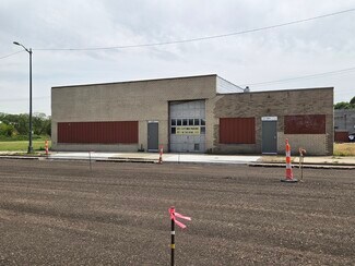 Plus de détails pour 300 Territorial Rd, Benton Harbor, MI - Commerce de détail à louer