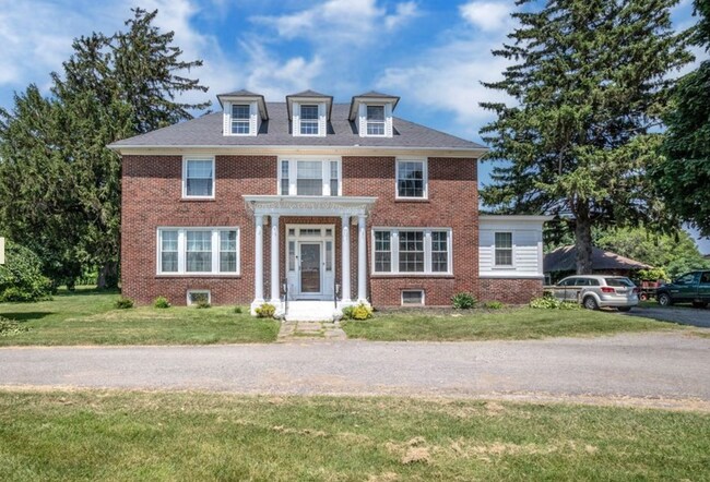 Plus de détails pour 6419 Lake Rd, Appleton, NY - Spécialité à vendre