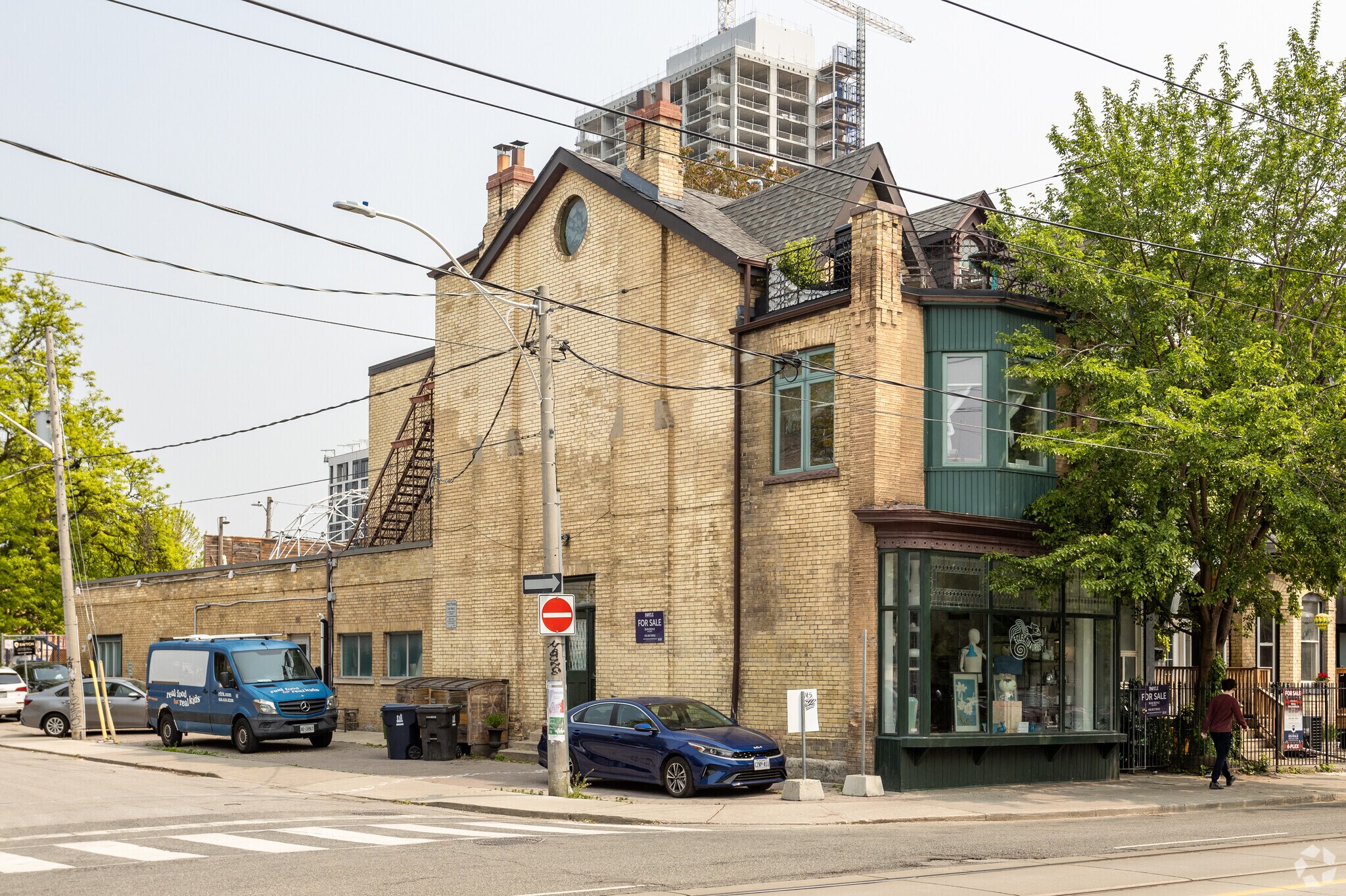 410 Dundas St E, Toronto, ON for sale Building Photo- Image 1 of 1
