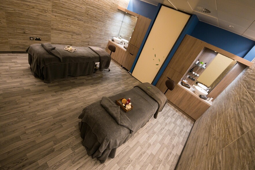 Lingley Green Ave, Warrington for lease - Building Photo - Image 3 of 13