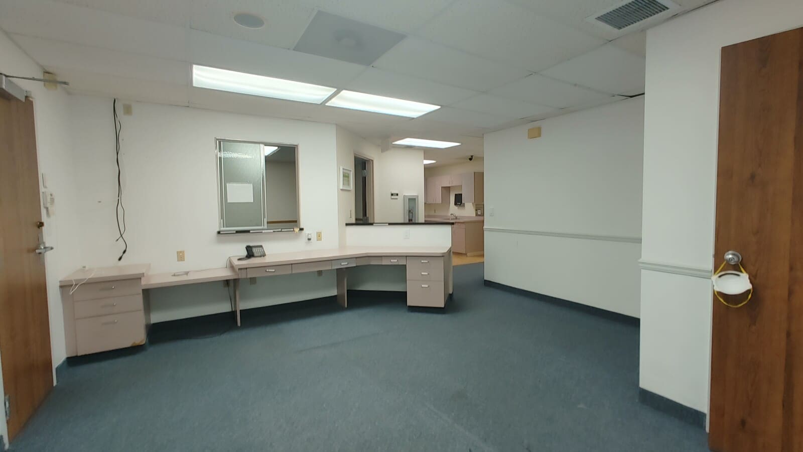 7421 N University Dr, Tamarac, FL 33321 - Unité 214 -  - Photo intérieure - Image 1 of 12