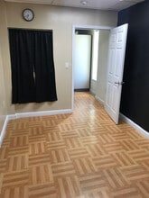 4000 N State Road 7, Lauderdale Lakes, FL à louer Photo intérieure- Image 2 de 4