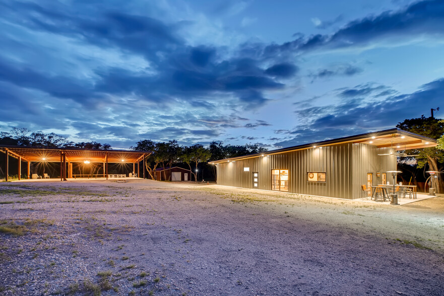 19091 Bandera Rd, Helotes, TX à vendre - Photo principale - Image 1 de 1