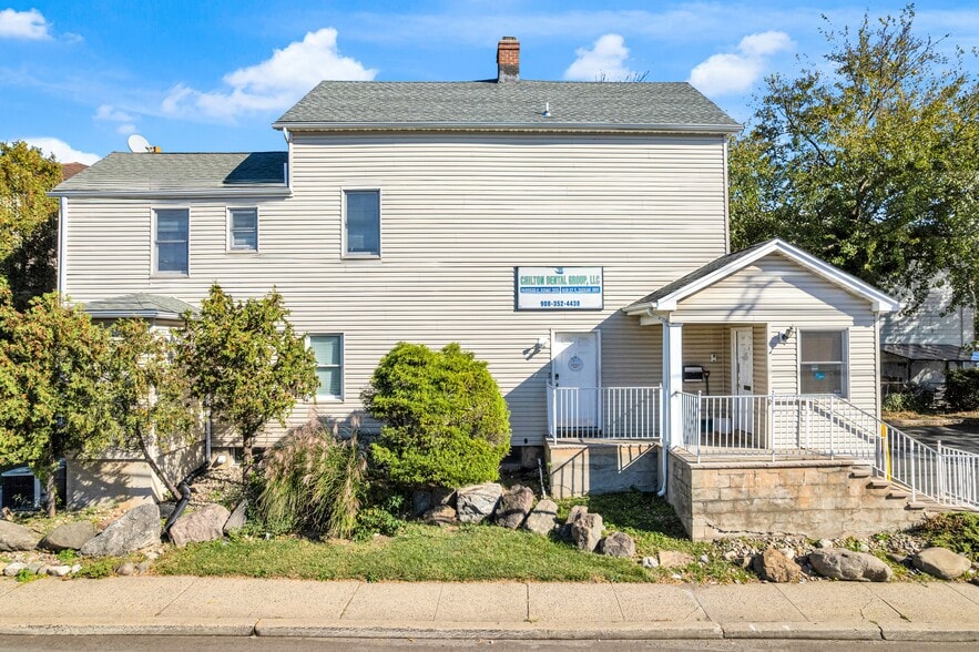 553 Chilton St, Elizabeth, NJ à louer - Photo principale - Image 1 de 8