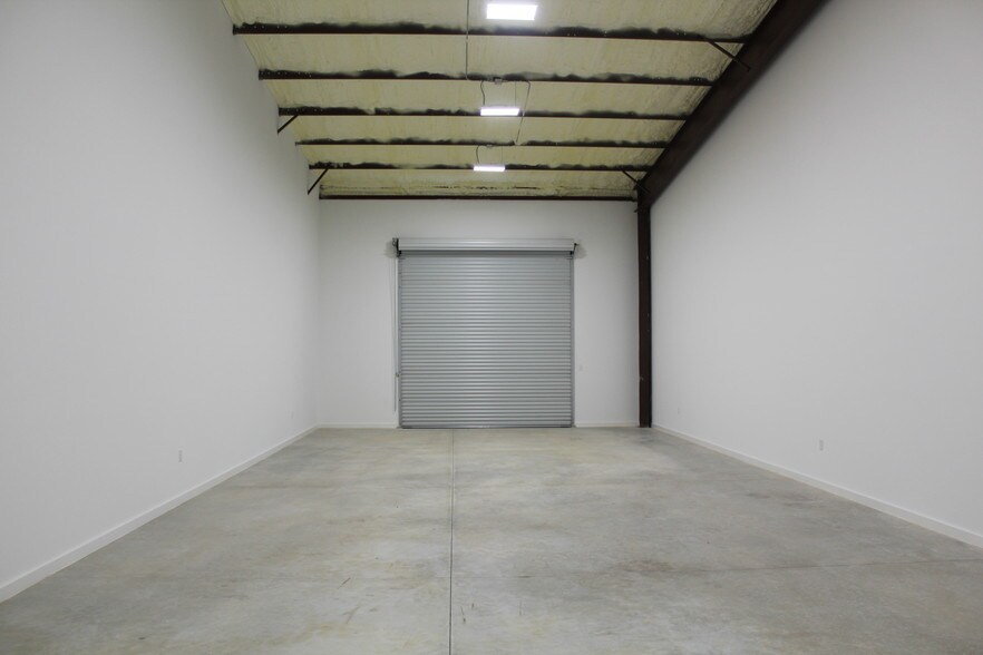 12112 Anderson Mill Rd, Austin, TX à louer - Photo intérieure - Image 2 de 15