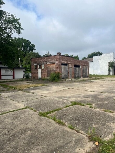 1517 Wabash ave, Terre Haute, IN à vendre - Photo du bâtiment - Image 3 de 11