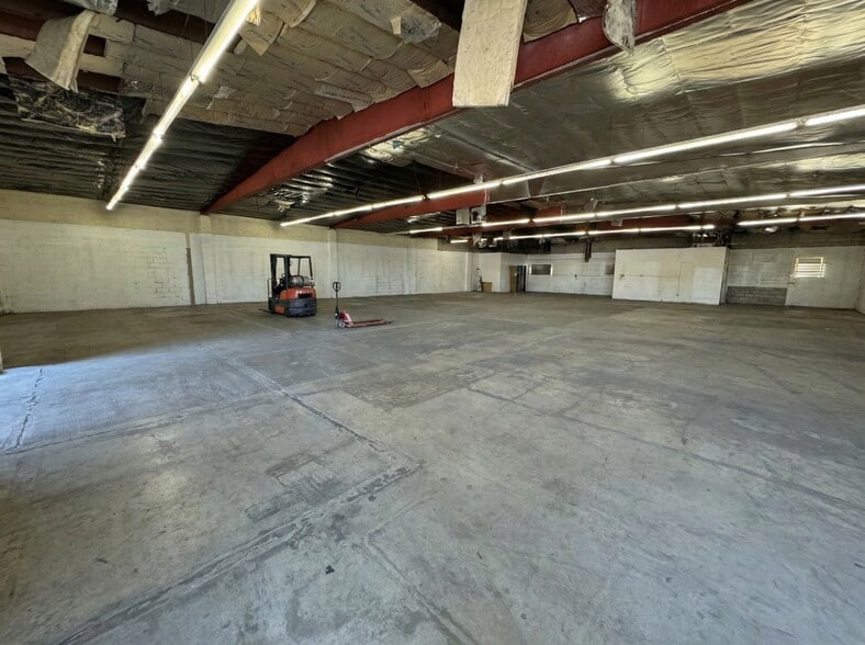 370-390 S I St, San Bernardino, CA for lease - Interior Photo - Image 2 of 30