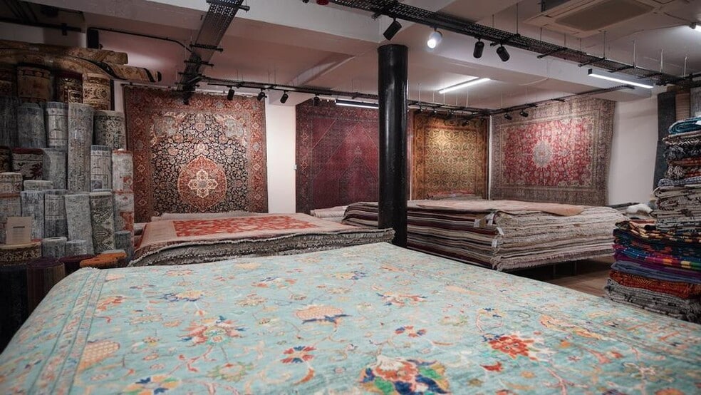 71-72 North St, Guildford for lease - Building Photo - Image 2 of 8