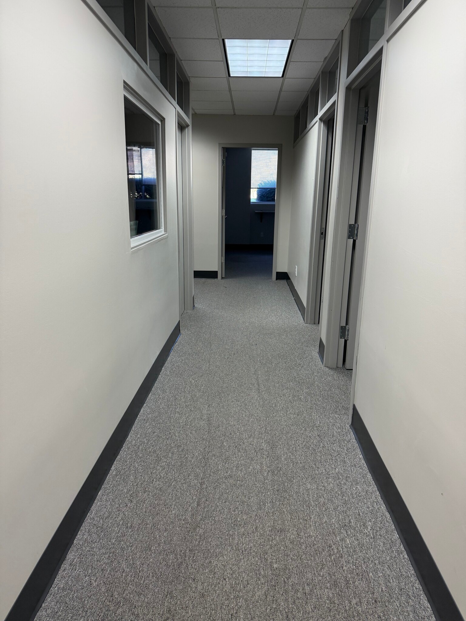 1106 E 6600 S, Salt Lake City, UT for lease Interior Photo- Image 1 of 14