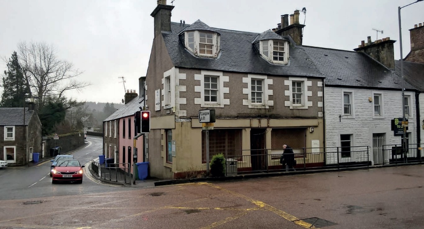 32 Main St, Callander for sale Primary Photo- Image 1 of 1