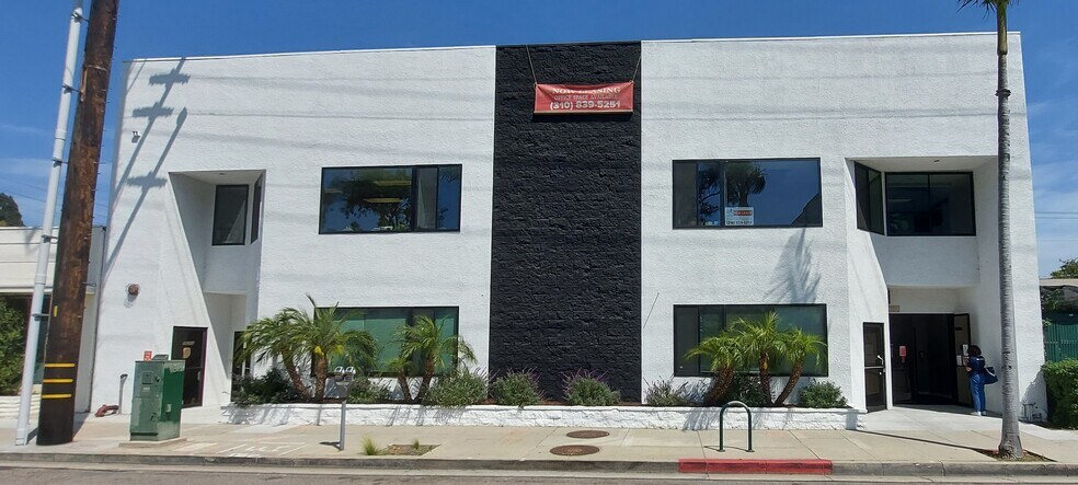 10216-10220 Culver Blvd, Culver City, CA à louer - Photo du bâtiment - Image 2 de 10
