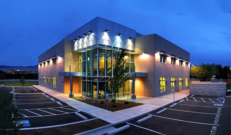 1649 W Shoreline Dr, Boise, ID à louer Photo du bâtiment- Image 1 de 7