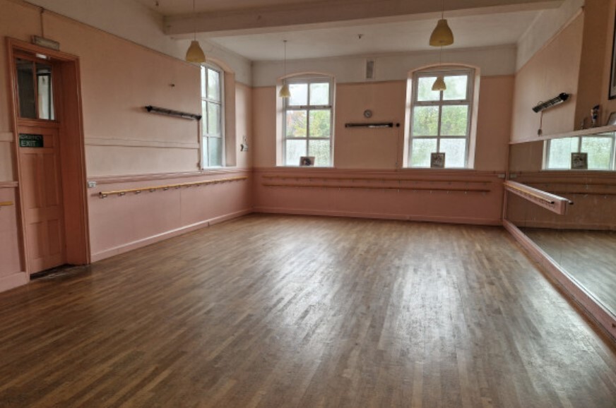 2 Duesbery St, Hull for sale - Interior Photo - Image 3 of 6