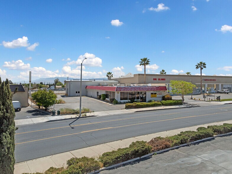 13815 Park Ave, Victorville, CA for lease - Building Photo - Image 3 of 21