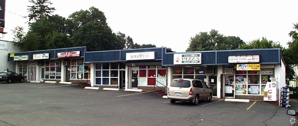 Retail in Norwalk, CT for sale - Primary Photo - Image 1 of 1