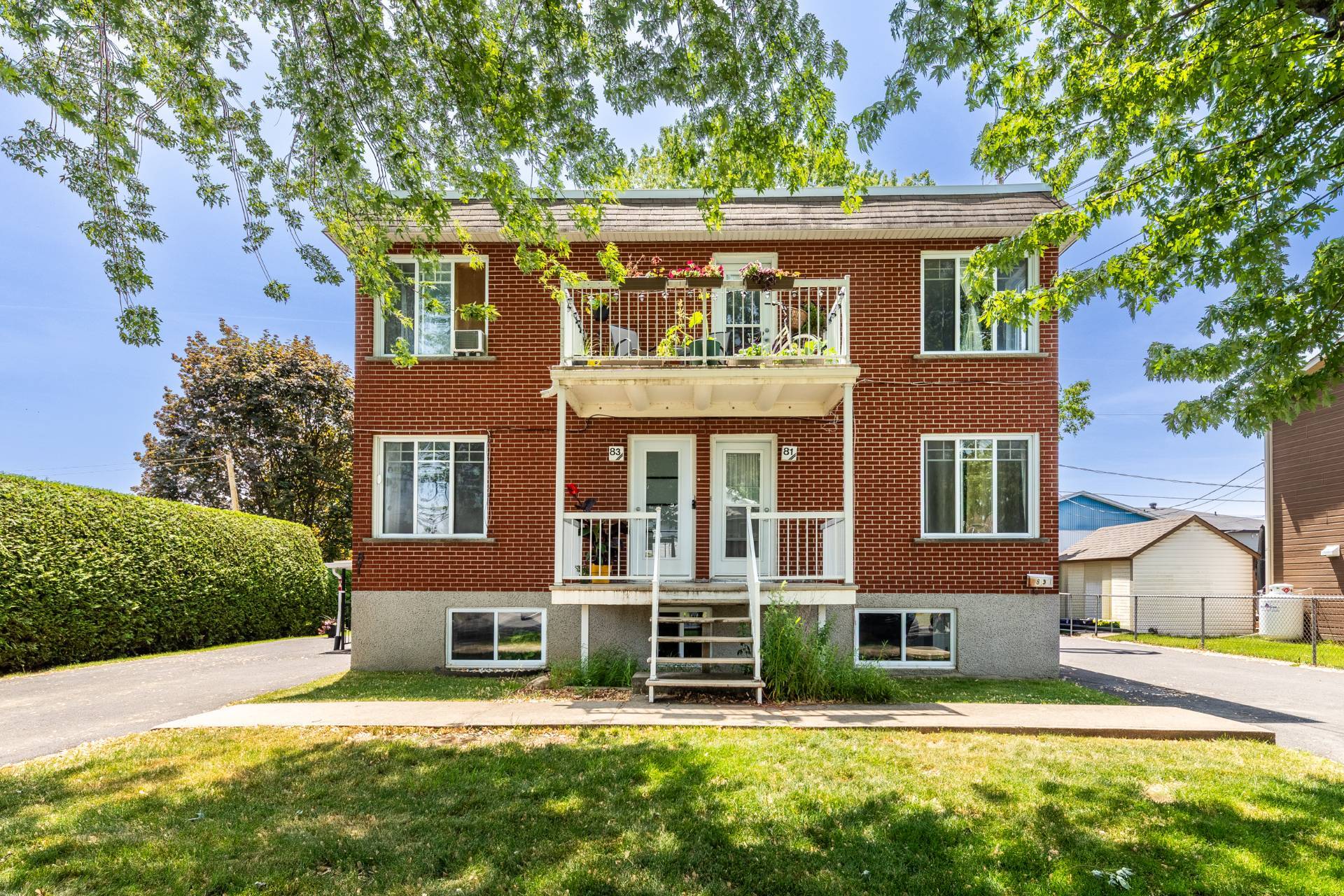 87 Rue Sénécal, Saint-jean-sur-richelieu, QC à vendre Photo principale- Image 1 de 1