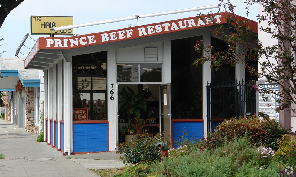 766 A St, Hayward, CA for sale - Building Photo - Image 2 of 5