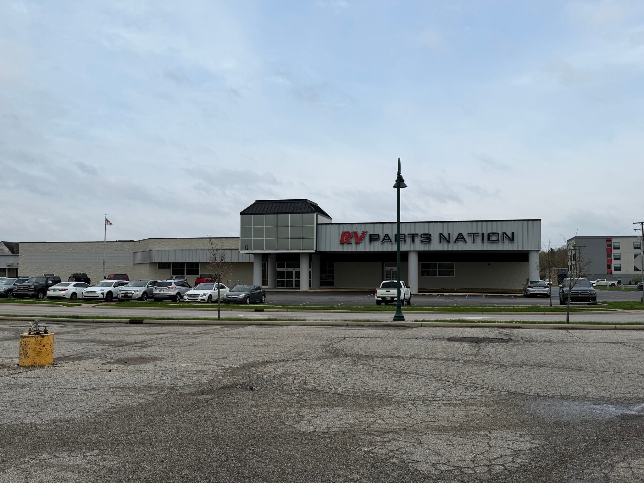 3101-3227 Northview Dr, Elkhart, IN for lease Interior Photo- Image 1 of 7