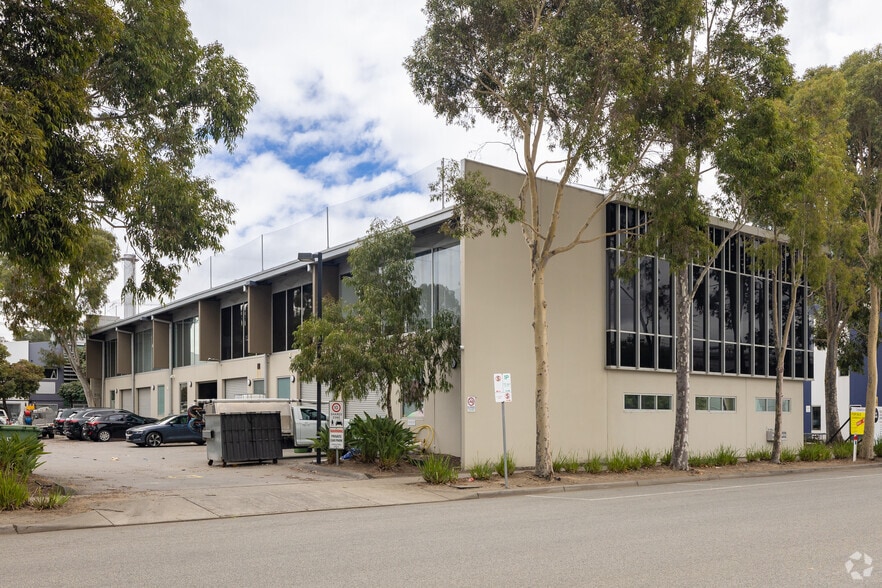 15 Hall Street, Port Melbourne for sale - Building Photo - Image 3 of 5