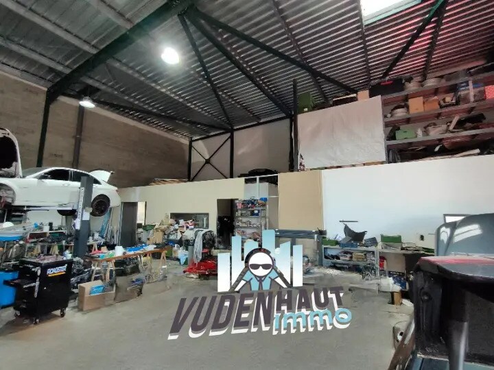 Flex in Plaisance-du-Touch for lease - Interior Photo - Image 2 of 14