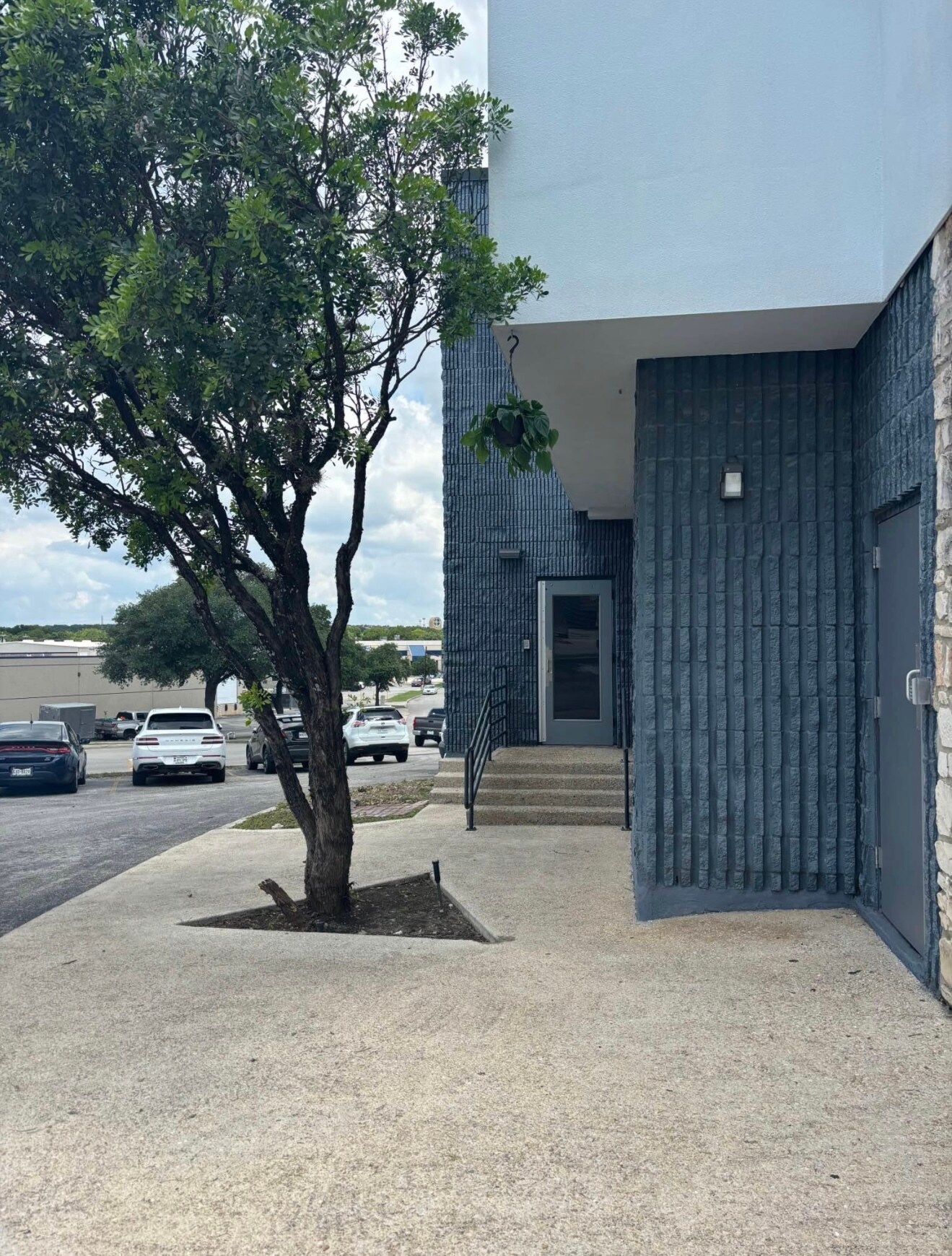 12002 Warfield St, San Antonio, TX for lease Building Photo- Image 1 of 7
