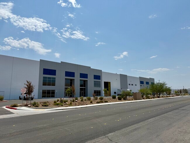 Plus de détails pour 6550 Bruce St, Las Vegas, NV - Industriel à louer