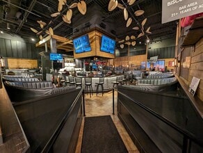 2400 Washington Blvd, Ogden, UT à louer Photo intérieure- Image 2 de 6