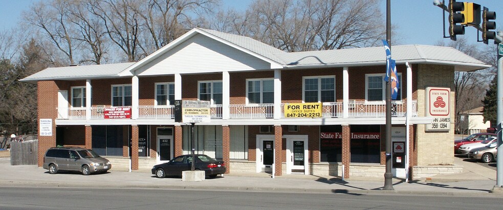 430-434 E Northwest Hwy, Palatine, IL à louer - Photo du bâtiment - Image 2 de 5