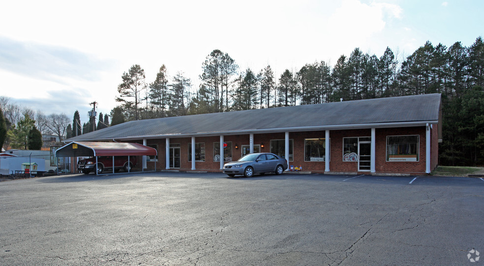 12945 Old Us Highway 52, Winston-Salem, NC à vendre - Photo principale - Image 1 de 1